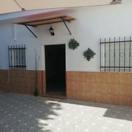 Casita a 800 metros de Sevilla Camas Exterior foto
